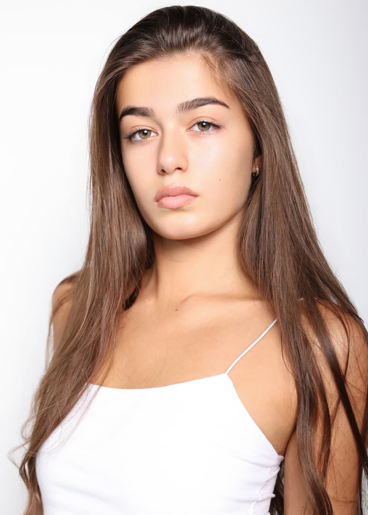 Carla L